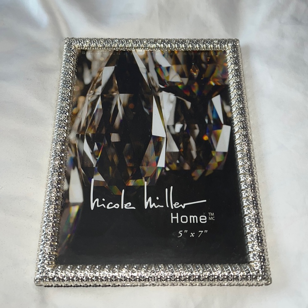 NEW Nicole Miller Home picture frame